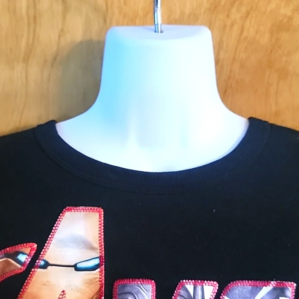 Disney Parks‎ Marvel Avengers Pullover Womens Sweatshirt Size Small